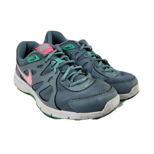 Nike Revolution 2 Womens Grey Running Sneakers